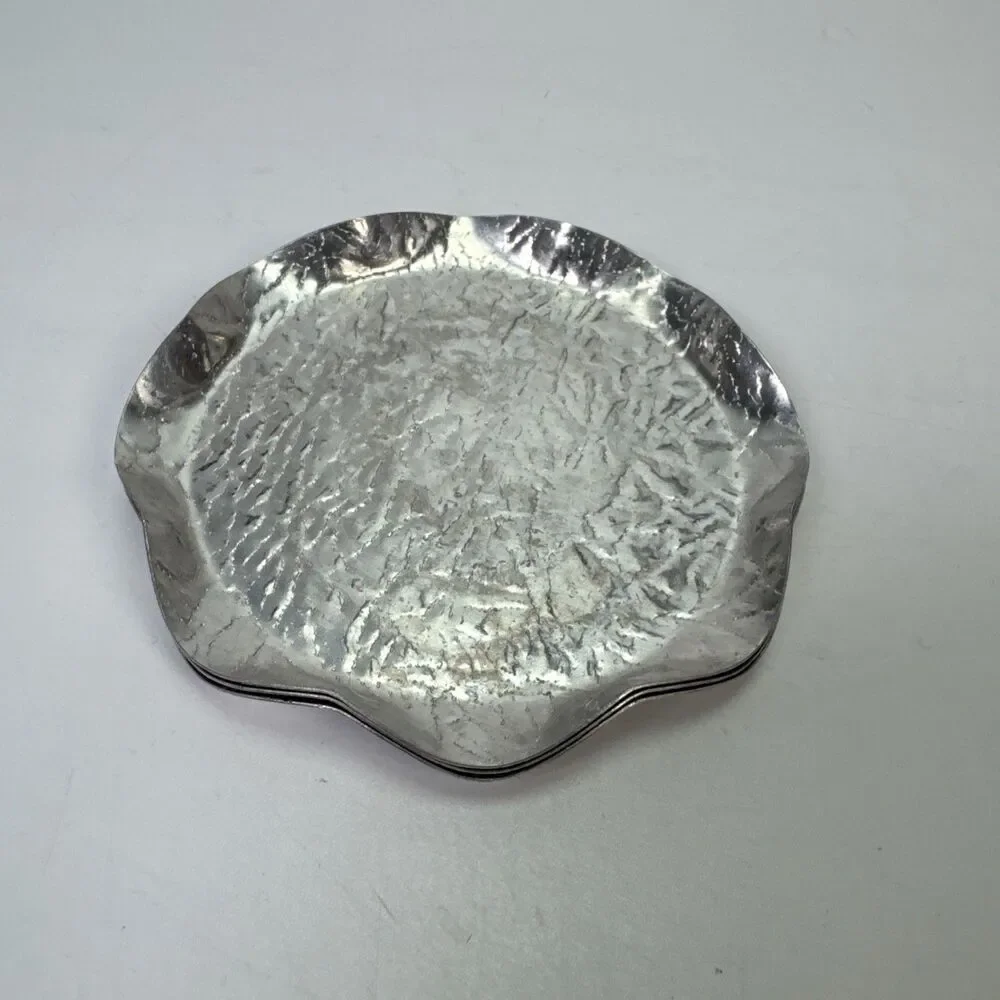 VTG 1950s Hammered Aluminum Set 3 Coasters Scalloped Rim Silver 4
